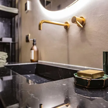 Bed & Breakfast Bstar Luxury Adults Only *